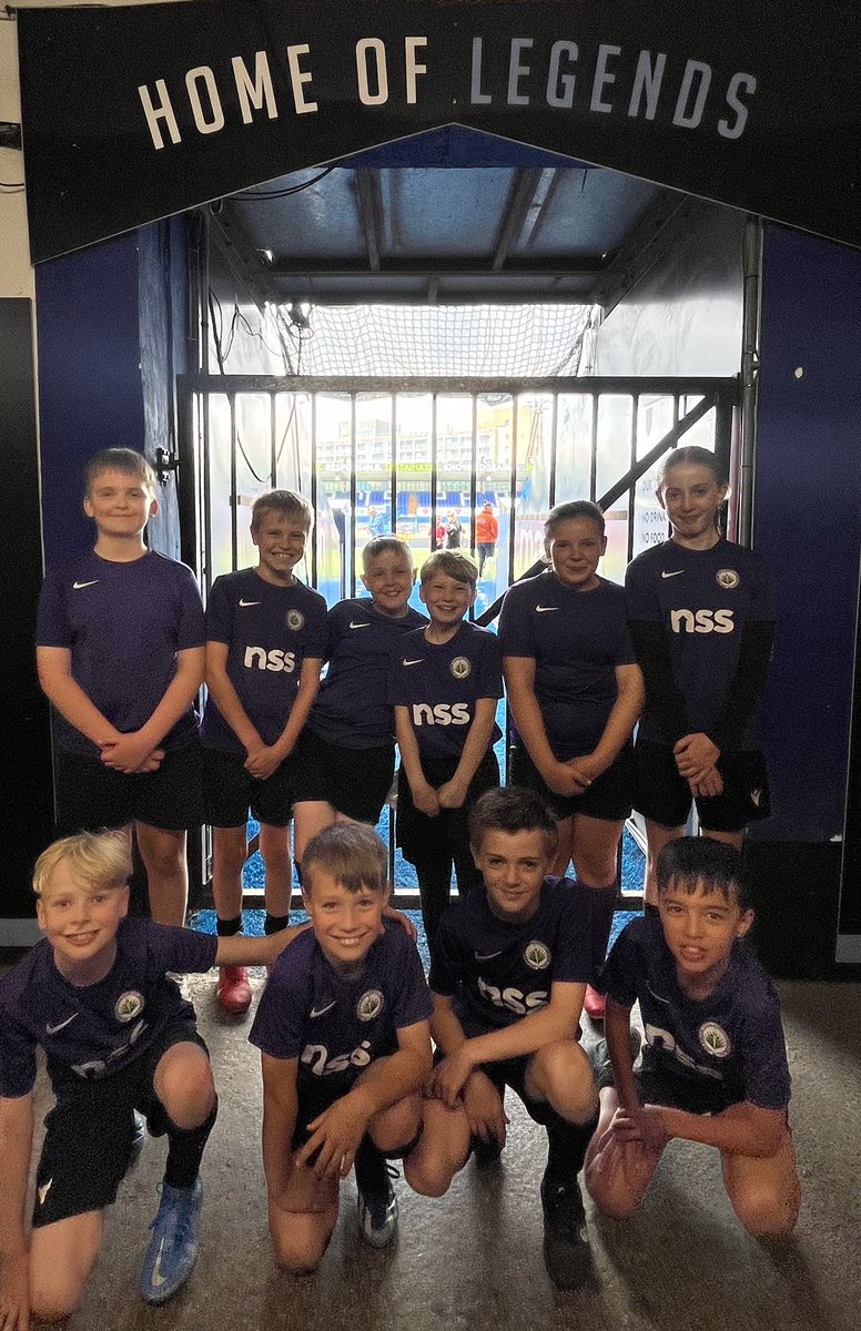 Miss Liney tweet media