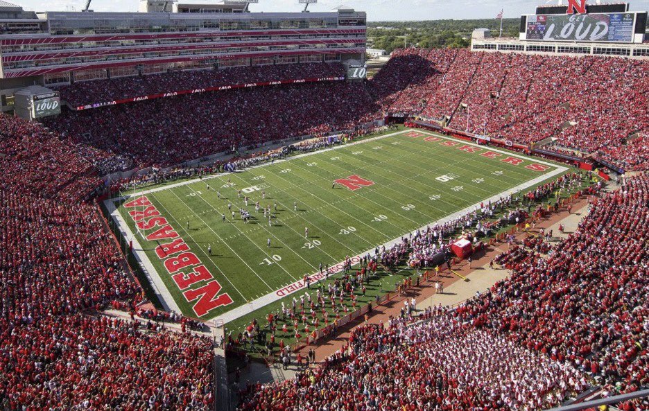 NoahKing7's tweet photo. Wow!!!!! Thankful to have earned an offer from The University of Nebraska! Can’t thank my village enough for this opportunity to play in the Big Ten. Much thanks @CoachMattRhule @evancooper2 @HuskerCoachTW @DJRSwework and the rest of the staff. Excited for my OV!  @BigBlueFB https://t.co/bAmO2zVKM4