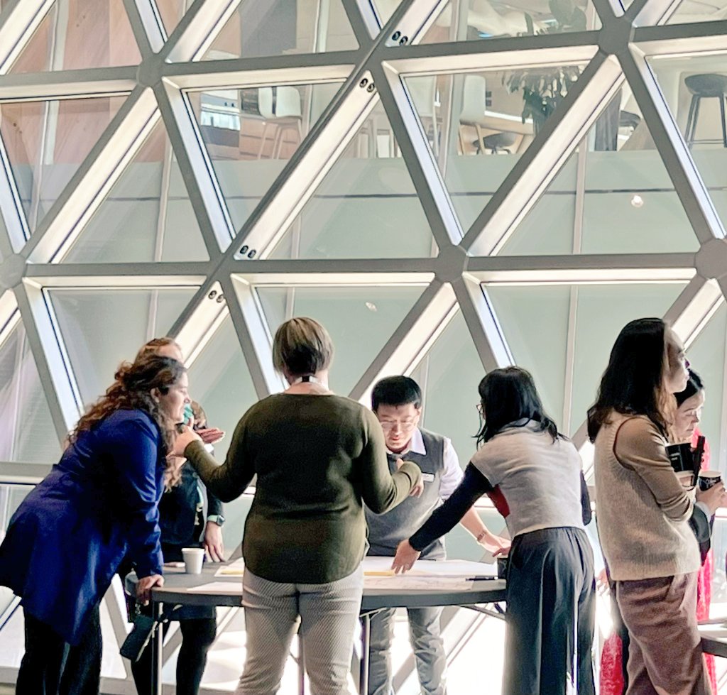 MariaAPinero's tweet photo. Creating transdisciplinary fundamental care solutions with @JBIEBHC via their global and local #JBISolutionroom
@ILCconnect2care @sahmriAU @Flinders @FlindersCFI @alisonlkitson @nurse_vinnie @UniofAdelaide https://t.co/bXBgtyAQwT