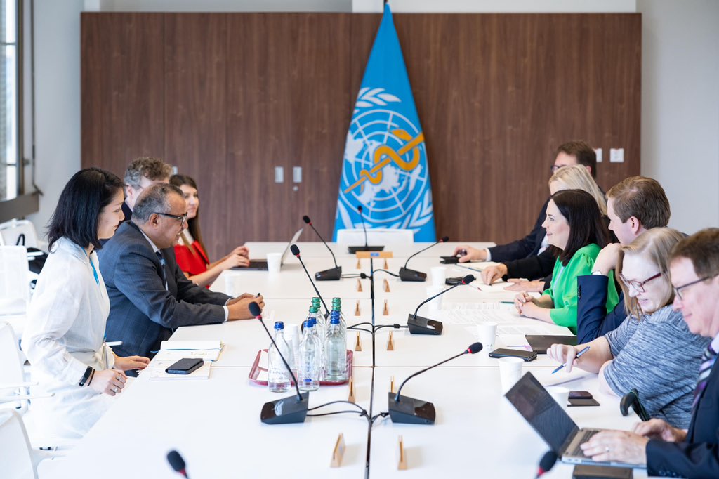 Met with Minister <a href="/sannigrahn/">Sanni Grahn-Laasonen 🇺🇦</a> to discuss #Finland's support and leadership on the economics of #HealthForAll, the ongoing negotiations on the #PandemicAccord, the International Health Regulations Amendments, and the <a href="/WHO/">World Health Organization (WHO)</a>'s transformation and work on gender equality. #WHA77