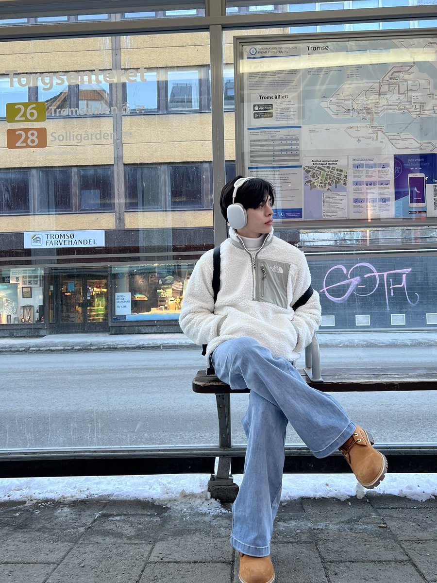 porsuppakarn's tweet photo. travel wide to smile wide #Porsuppakarn https://t.co/7rJNEO5RZ8