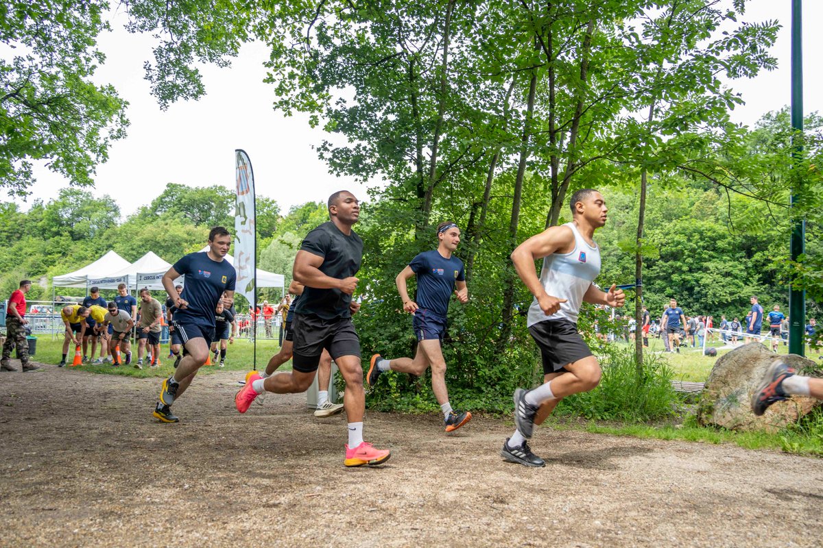 Engagement envers la jeunesse, rencontres autour des valeurs sportives et de l'esprit olympique 👟🏅💪

⏮️ Les derniers challenges #TerreJeunesse avec <a href="/ENSOAOfficiel/">École nationale des sous-officiers d’active</a>, <a href="/1er_RIMa/">1er Régiment d’Infanterie de Marine</a>, <a href="/11e_RAMa/">11e de Marine ⚓️</a>, <a href="/4RCh_Gap/">4e RCh</a> !

Florilège 👉sites.flockler.com/armee-de-terre…
#EngagésPourLaVictoire #Terreolympique 🔥