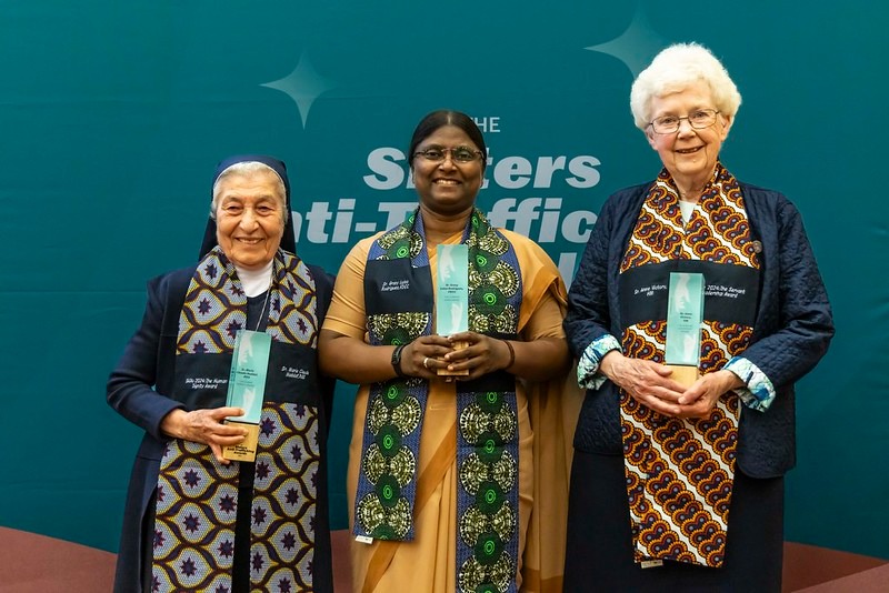 TalithaKumRome's tweet photo. Congratulations to Sr. Grasy Luisa Rodrigues FDCC, - Common Good Award, Sr Anne Victory HM, - Servant Leadership Award and Sr. Marie Claude Naddaf RGS, - Human Dignity Award.
Read more: https://t.co/nMr6YxMapf
@uisg_superiors @hiltonfound @arisefdn 
#SATAs2024 https://t.co/hwjDpcLI2x