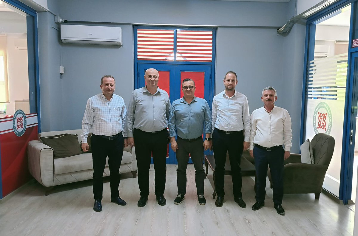 Düzce Sosyal Yardımlaşma ve Dayanışma Vakfı tweet media
