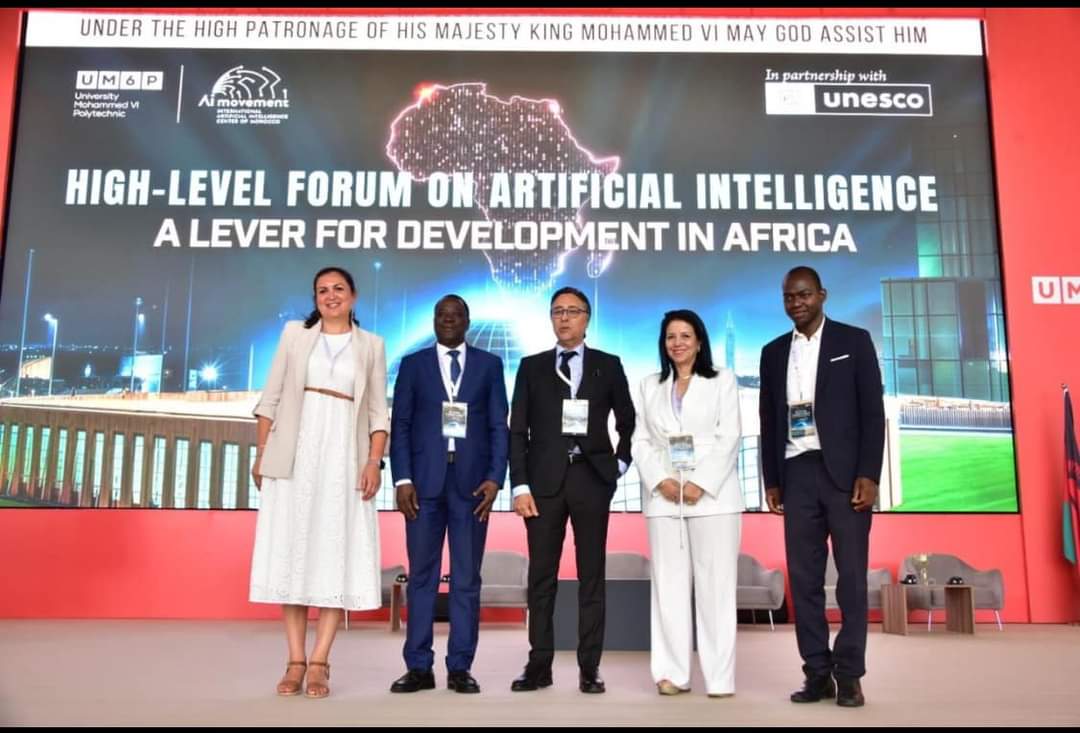 KedjuSogolo's tweet photo. AI in Africa https://t.co/m7khZNm1PE
