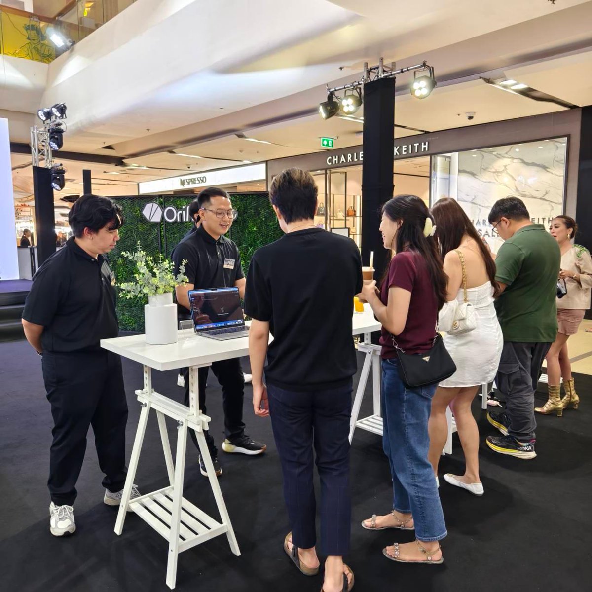 Air0_official's tweet photo. The response has been overwhelming! All the trendsetters in Thailand, hurry and join us for an event filled with cutting-edge technology and unforgettable moments!
🗓️ June 6-8th
🎉 Grand Opening: June 8th, 12:30-2 PM
📍 Location: Central Ladphrao, Bangkok https://t.co/KVgEATTTQr