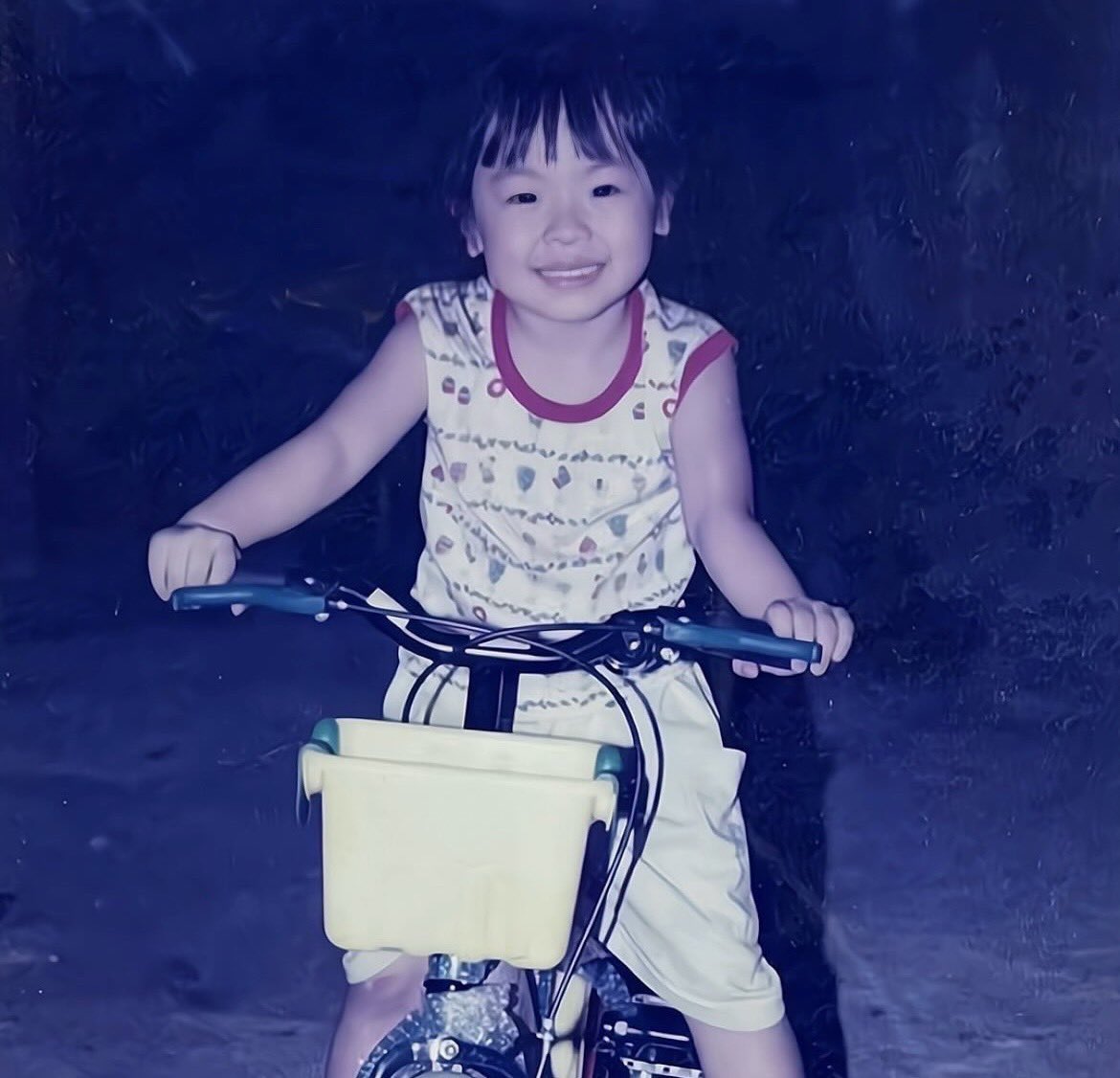 junewanwimol19's tweet image. 4 years old                                 24 years old