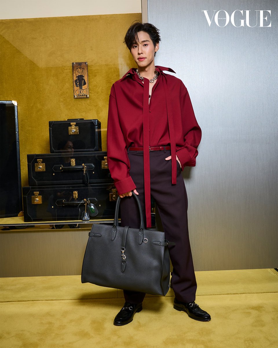 VogueThailand's tweet photo. ‘บิวกิ้น-พุฒิพงศ์’ #Bbillkin แบรนด์แอมบาสเดอร์คนล่าสุด ในงาน #GUCCIVISIONS แบรนด์ @gucci ณ เอ็มสเฟียร์

#VogueReports https://t.co/AQgIJAYetB