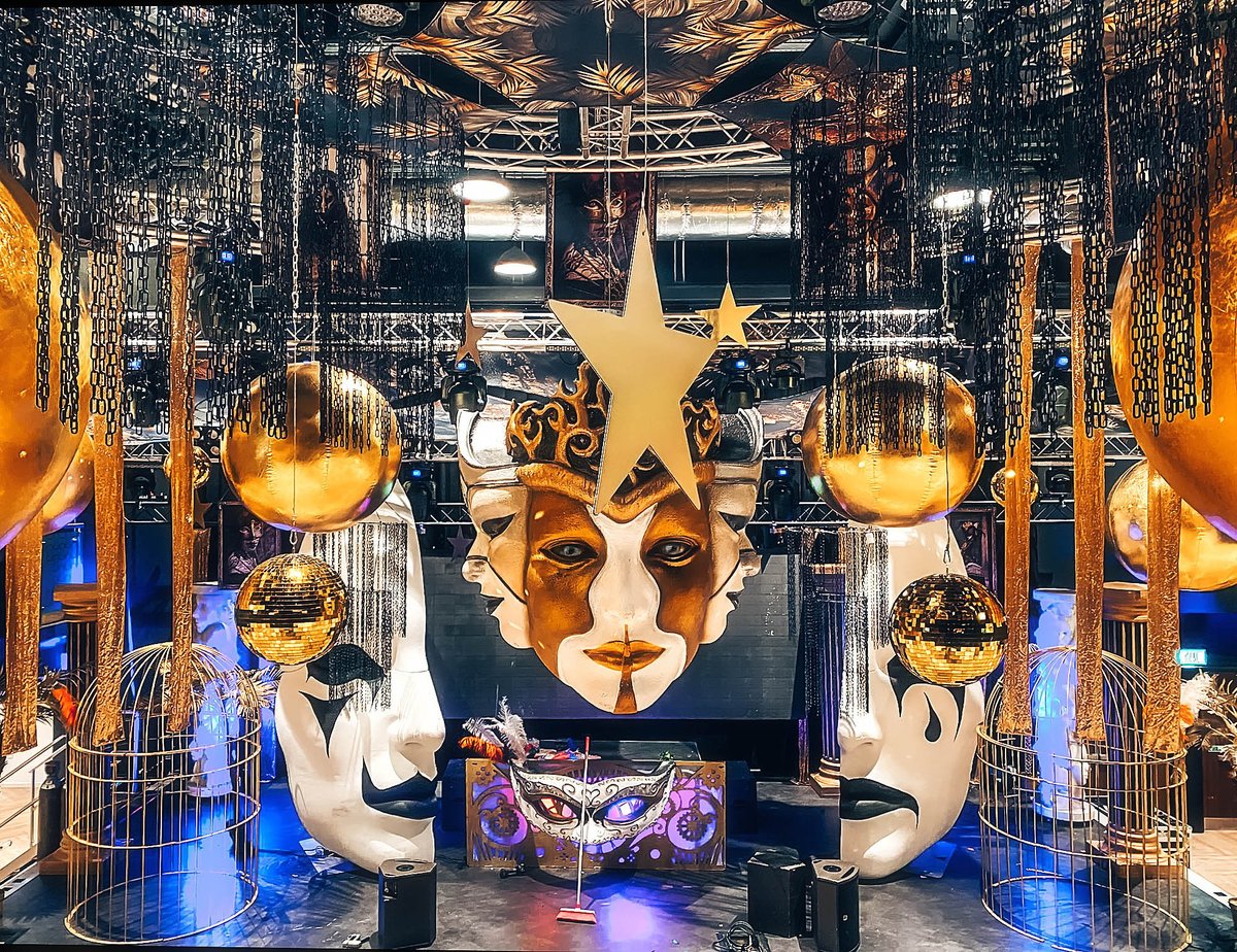 V_Architects's tweet photo. Stages for the win! ✨

With over a decade of experience in stage design and production, we're experts in crafting and installing fully themed stages and DJ booths. 
No job is too big for our incredible team of designers!

#StageDesign #EventProduction #CustomDesigns https://t.co/kmDPCaLEHo