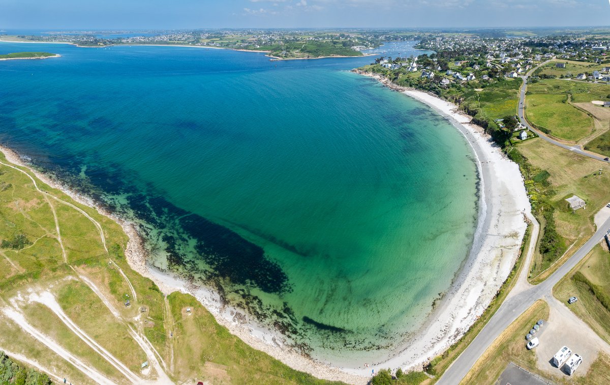 Actuellement la météo est parfaite sur la côte nord du Finistère, photo prise à Saint Pabu, paradis breton.