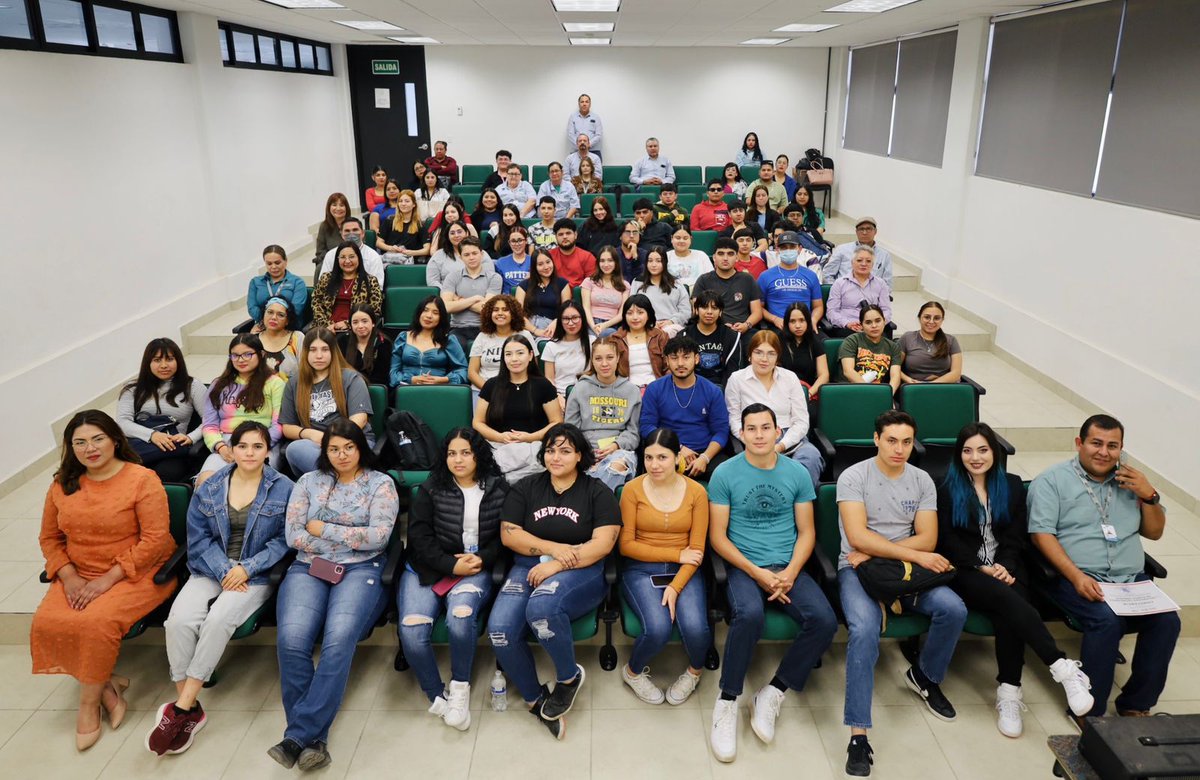 SeMujeresSon's tweet photo. Concluimos de manera exitosa con las Jornadas de Capacitación y Fomento a la Denuncia en el ámbito escolar 2024, con la participación de 260 docentes, estudiantes y personal administrativo de la Universidades Tecnológicas de  #Peñasco, #SLRC, #Nogales, #Guaymas, 
(1/3) https://t.co/FOztotJomU