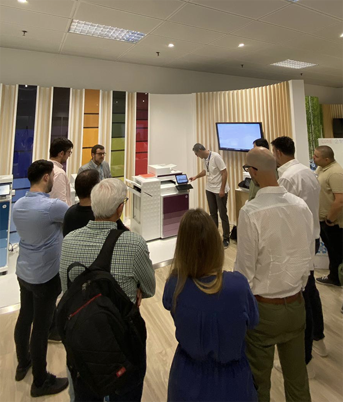 Control_Group_'s tweet photo. 🚀 Control Group y Grupo Solitium acompañamos a nuestros clientes a explorar el #presente y #futuro de la #impresión en el Site de #HP en Sant Cugat! ✨Una impresión de oficina y de gran formato sostenible y descubriendo la impresión #3D que revoluciona el modelo de #fabricación https://t.co/GYl8mvImvM