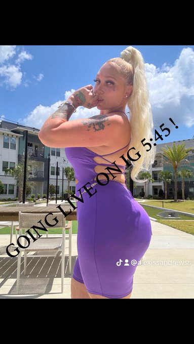 Are you coming?
xalexisandrews https://t.co/Y9HCposXDk