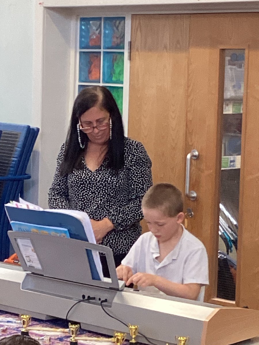 St Aidan’s Key Stage One tweet media