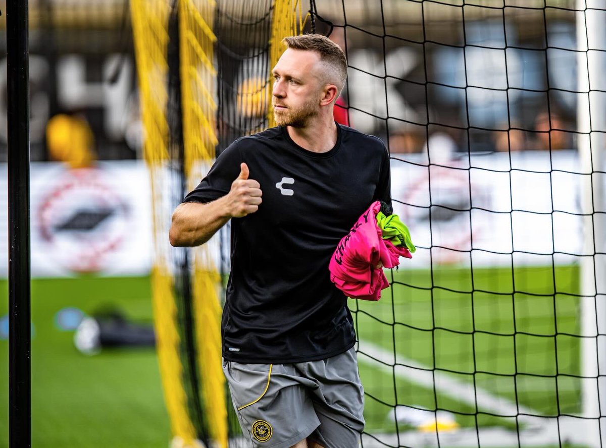 In a word, Rob Vincent can be described as versatile👏

Click the link to read about Rob Vincent and his new role with the Hounds✍️

🔗 bit.ly/4e4qISx

#HOUNDTAHN
