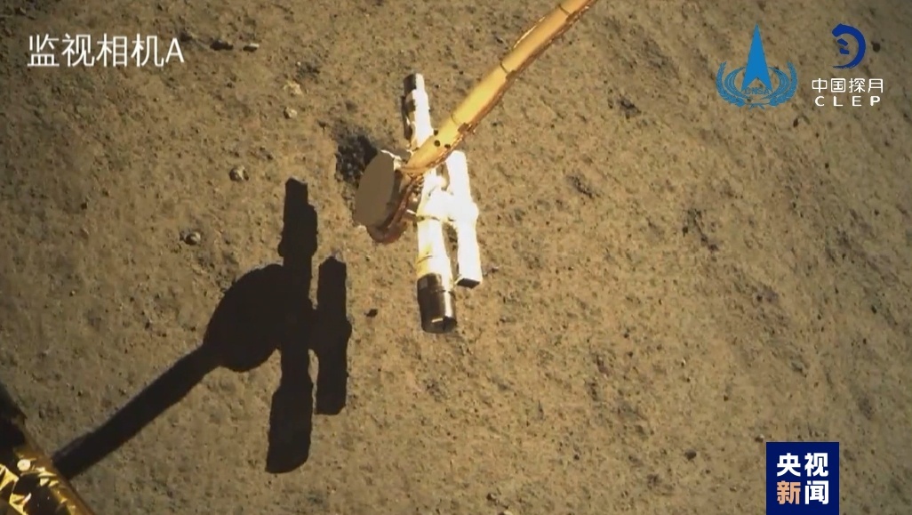 abae_ve's tweet photo. La Administración Espacial Nacional de China informa sobre el éxito de la misión Chang’e-6 en la cara oculta de la Luna. 🌕🚀

Más información en: https://t.co/Q2Sdu8pFgD

#PuebloLealSiempre https://t.co/A9YdVJI9vv