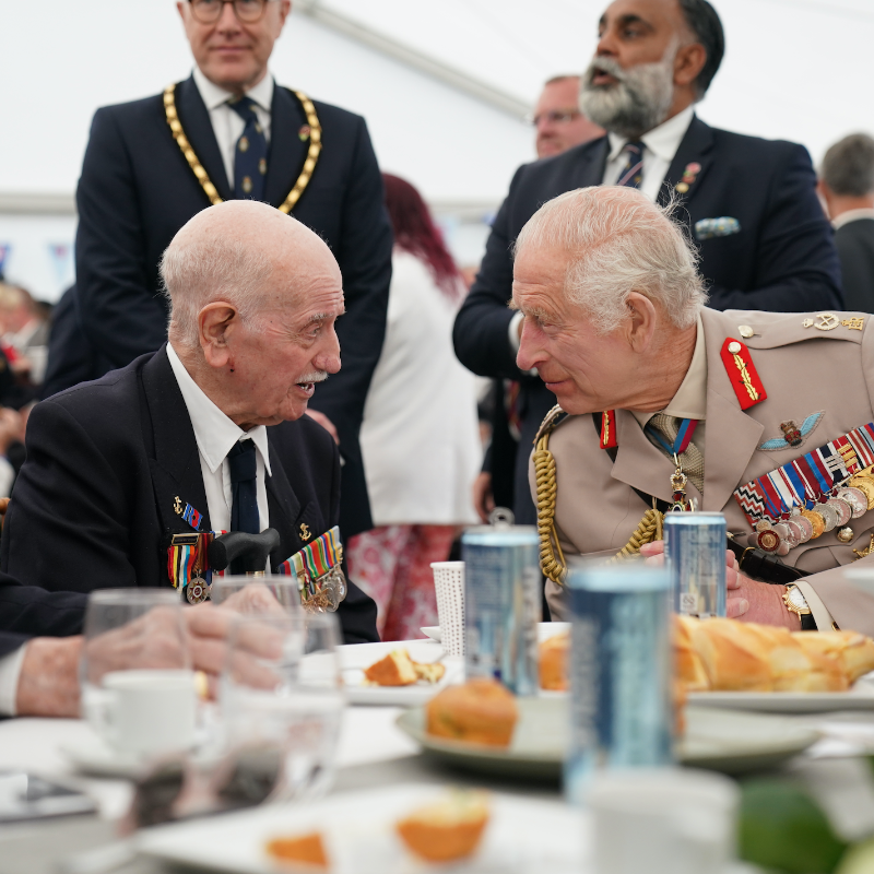 RoyalFamily's tweet photo. At the British Normandy Memorial in Ver-sur-Mer, The King and Queen have joined veterans and Heads of State to remember the extraordinary efforts of Allied troops on #DDay80.
Click below to read more.