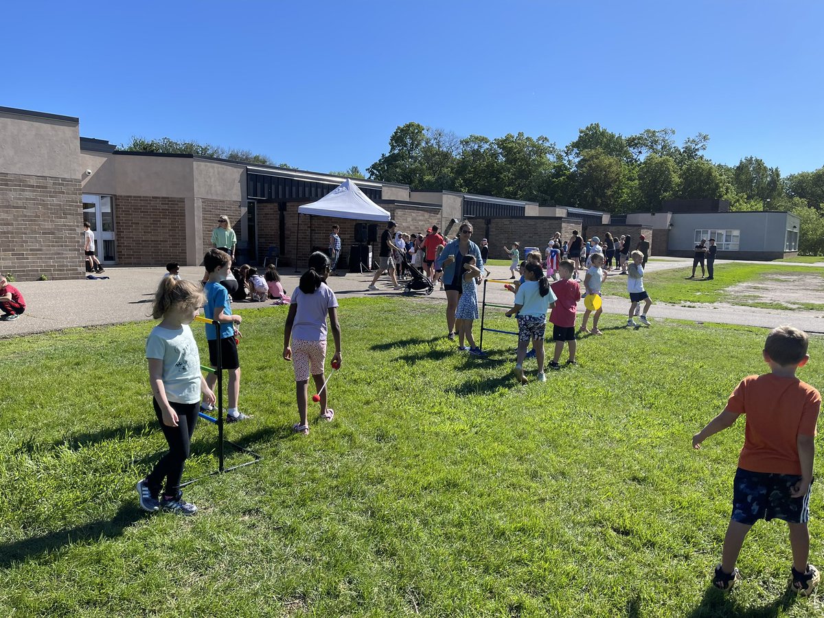 Aaron Benesh tweet media