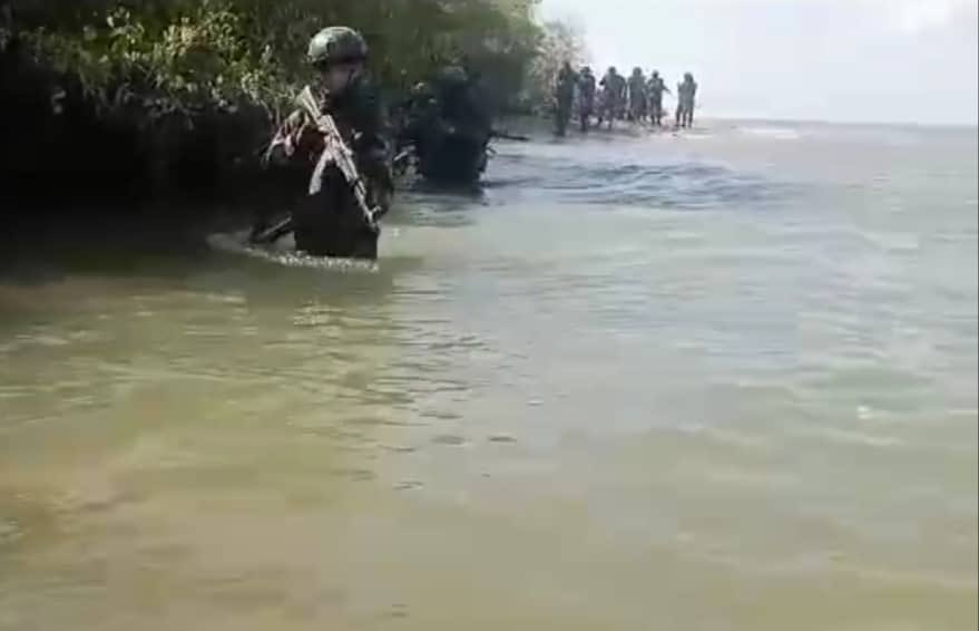 dhernandezlarez's tweet photo. #FANB en patrullajes de las costas orientales, en la lucha contra en narcotráfico y contrabando. 
Venezuela es territorio de paz ! 

#IntegrarEsVencer https://t.co/WvCr4Shuc2
