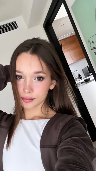 🐻 https://t.co/SndIBh8aHg