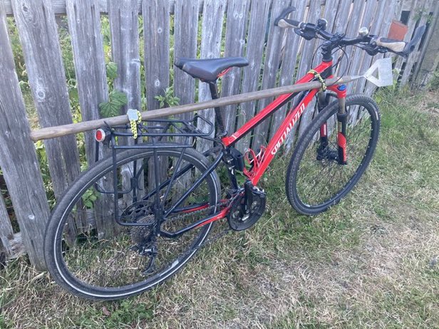 I frequently ride with my hoe. Now my neighbour has one up’d me and strapped on his telescopic chainsaw and rear. I must retaliate. Propane weed burner? Ideas please