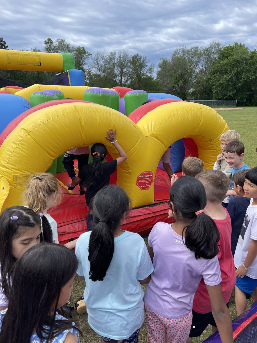 Aaron Benesh tweet media