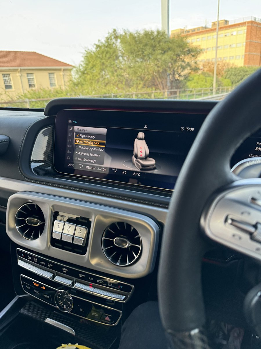 simonluckhoff's tweet photo. Know anyone who just owns a G63? They’ve probably got all the supercars sitting at home. One of my favourite cars, serious road presence and comfort. May just need a downpipe. https://t.co/v65kHBCldf
