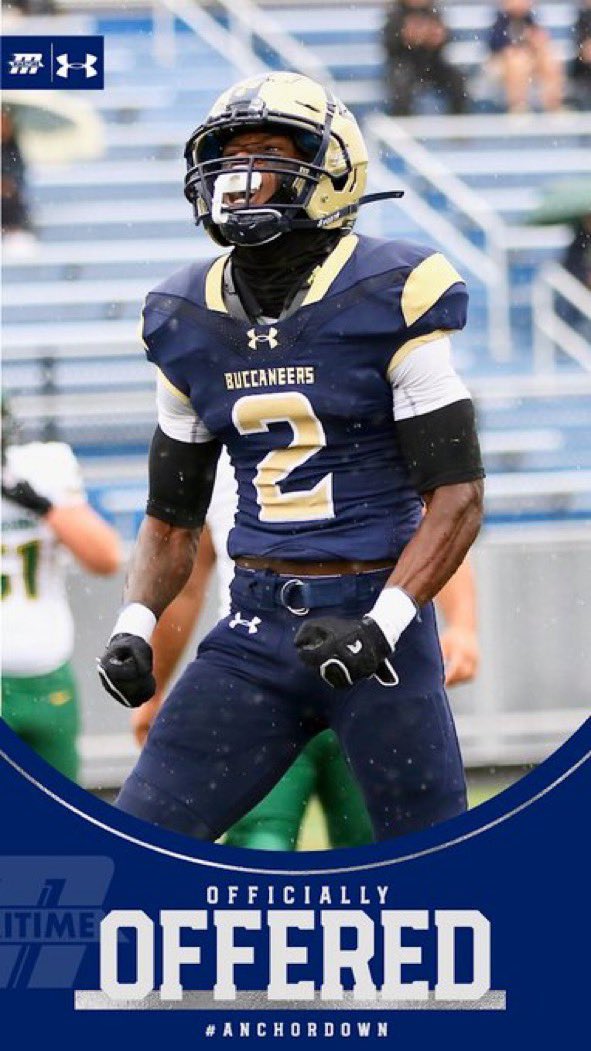 AlejandroD2025's tweet photo. After a great conversation with Coach @fbcoach_Girard I’m blessed to say I’ve received my first offer to Massachusetts Maritime Academy!!! #GOBUCS #ANCHORDOWN https://t.co/jNrmgOBC87