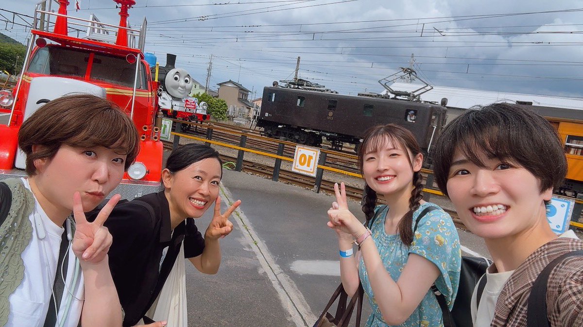 やまふじ tweet media