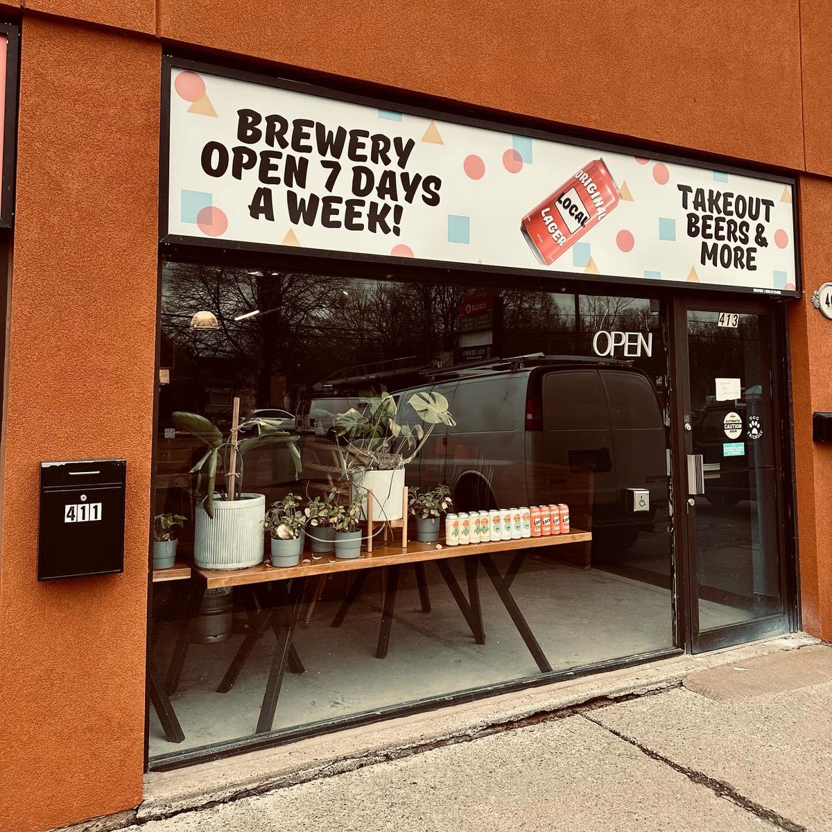 Ottawa First Responders Foundation (@ottfrf) on Twitter photo Today is First Responders Night at the NEW <a href="/LagerLocal/">Local Lager</a> Brewery. They will be raising funds for Ottawa First Responders Foundation!
The fun starts at 2pm and continues until close...be sure to pop by and check it out! 🍻
📍Original Local Brewery, 413 St. Laurent Blvd! Today is First Responders Night at the NEW <a href="/LagerLocal/">Local Lager</a> Brewery. They will be raising funds for Ottawa First Responders Foundation!
The fun starts at 2pm and continues until close...be sure to pop by and check it out! 🍻
📍Original Local Brewery, 413 St. Laurent Blvd!