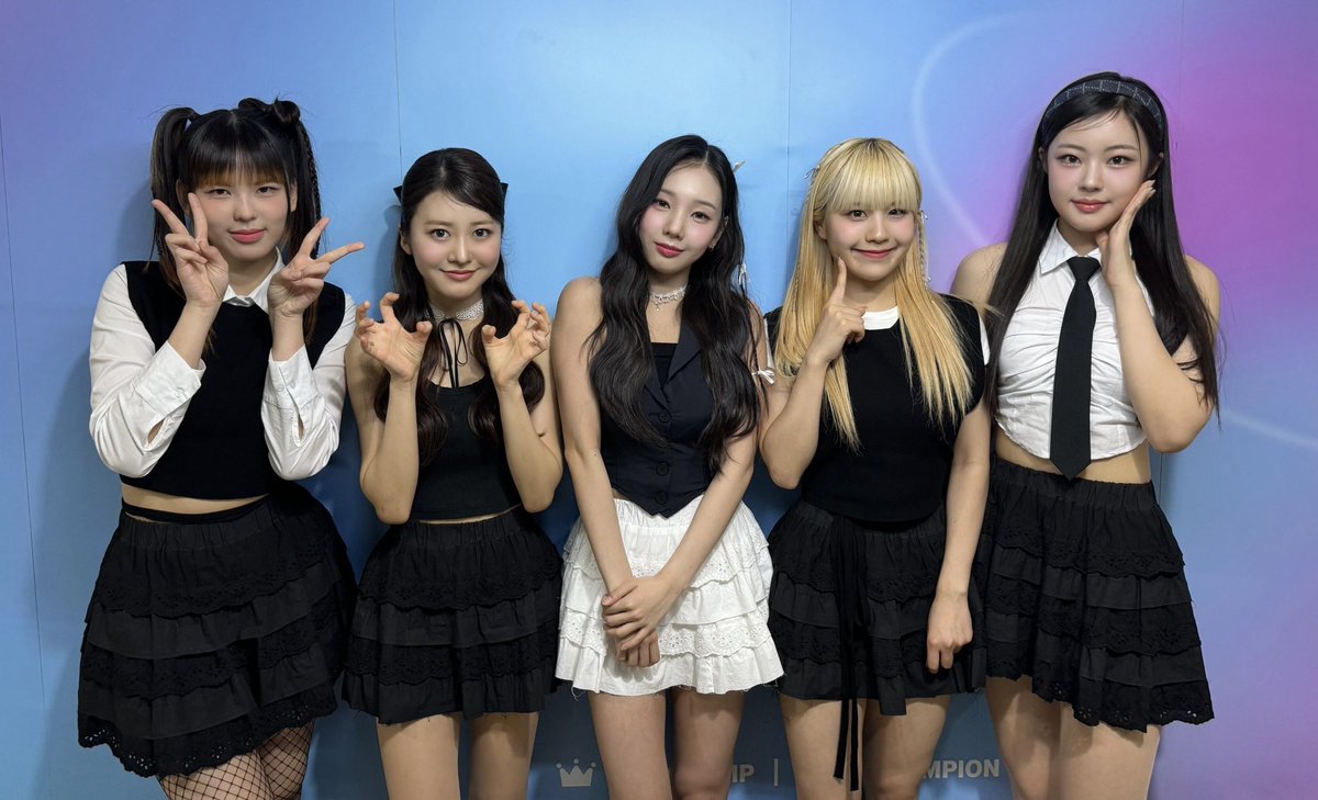 Clint_Edwards's tweet image. I’ll be talking with the members of @spia_official next week about their debut.

Check it out here: youtu.be/h-TQevD0SJE?si…

Let me know your questions for them below!

#SPIA #수피아