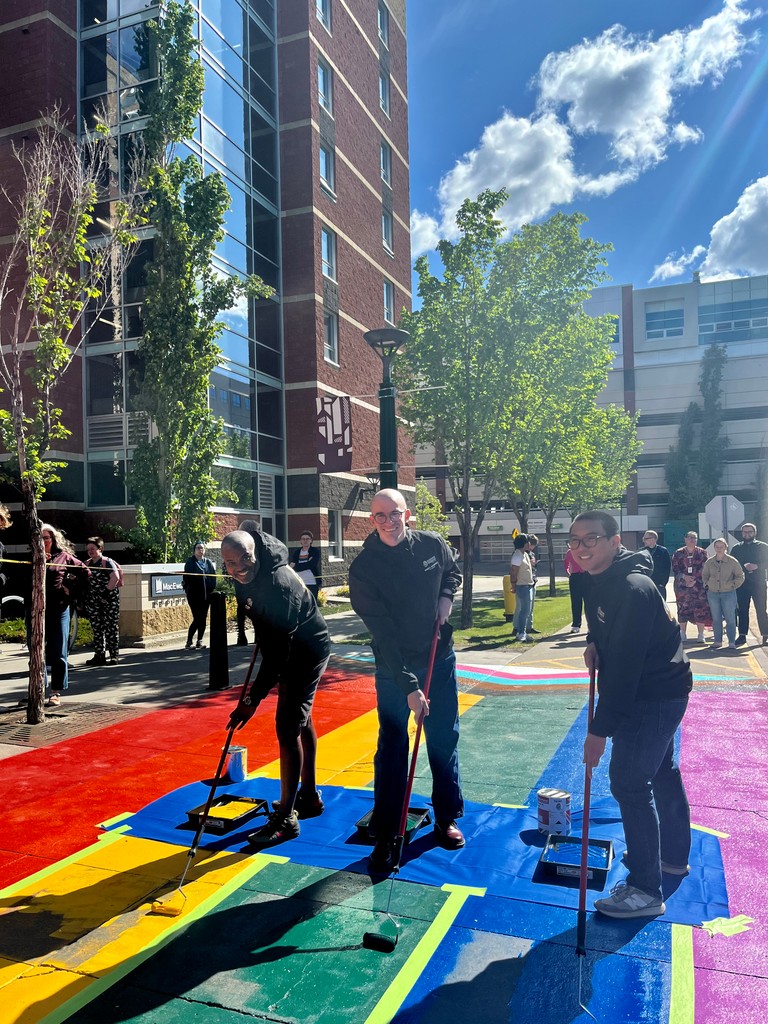 SAMacEwan's tweet photo. PRIDE MONTH

Last week your SAMU Executives helped paint the rainbow crosswalks to kick off Pride Month. We can't wait to see what's in store for this month off celebrations!

#pride #pridemonth #samacewan #studentgovernance #yegdt https://t.co/LbLgf3ZJEg