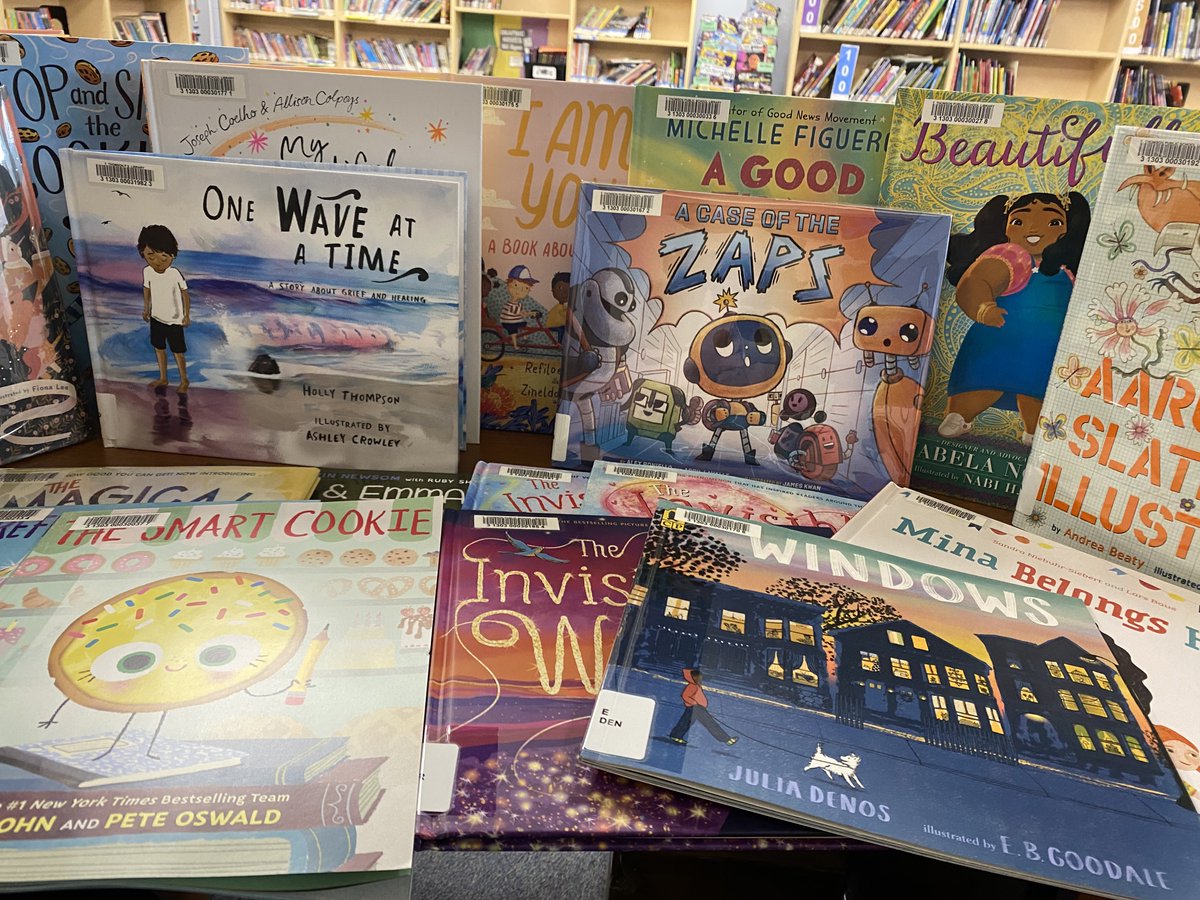 TOM_Library's tweet photo. Thank you @HaltonLearnFDN !  
With your grant we were able to purchase all these
books to support Mental Health @TomThomsonPS https://t.co/eRlYZtKDn4