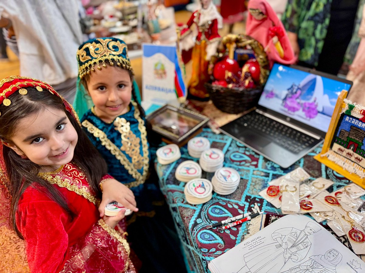 azembassyus's tweet image. Along with more than 20 countries, #Azerbaijan’s 🇦🇿 #culture and #cuisine were presented at the International Day organized by the Stoddert Elementary School in Washington, D.C. 🇺🇸