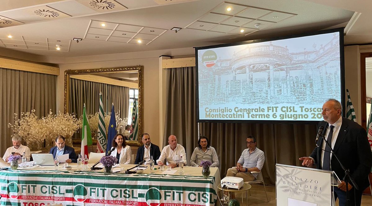 FitCisl's tweet photo. #6giugno Congratulazioni e buon lavoro alla Segreteria Regionale @FitCislToscana guidata dal nuovo SG Antonino Rocca composta da: Francesco Chiaravalli,Segretario Generale Aggiunto;Giovanni Giannini nuovo componente;Angela Settembrini e Paolo Panchetti riconfermati nell’incarico https://t.co/5blUi7bBzn