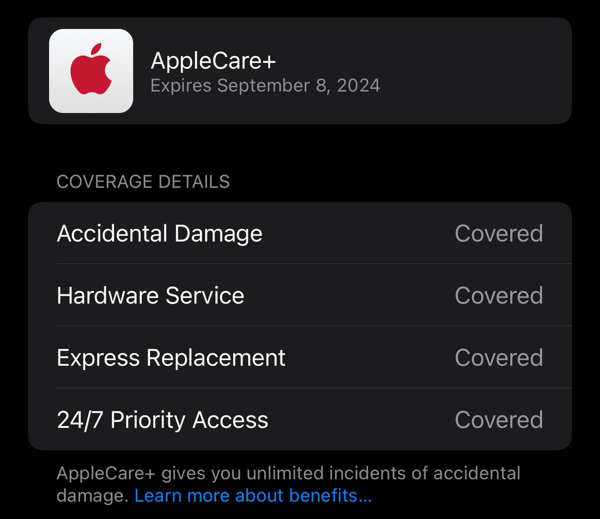 AppleWtf's tweet photo. Can someone @Apple  please explain how waiting over a week for express replacement make sense? https://t.co/OR1jATBlhT