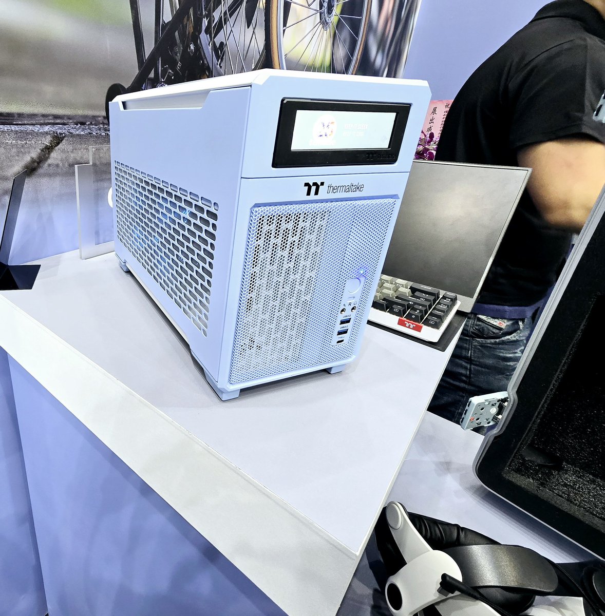Thermaltakeブース
取材中の様子と新製品（まだあるよ）

#Thermaltake
#Taiwan
#Computex2024