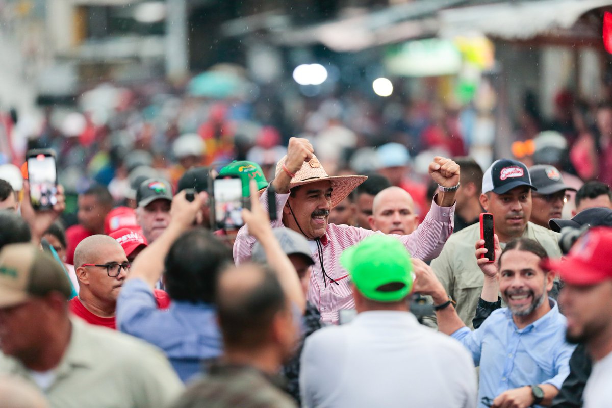 Nicolás Maduro tweet media