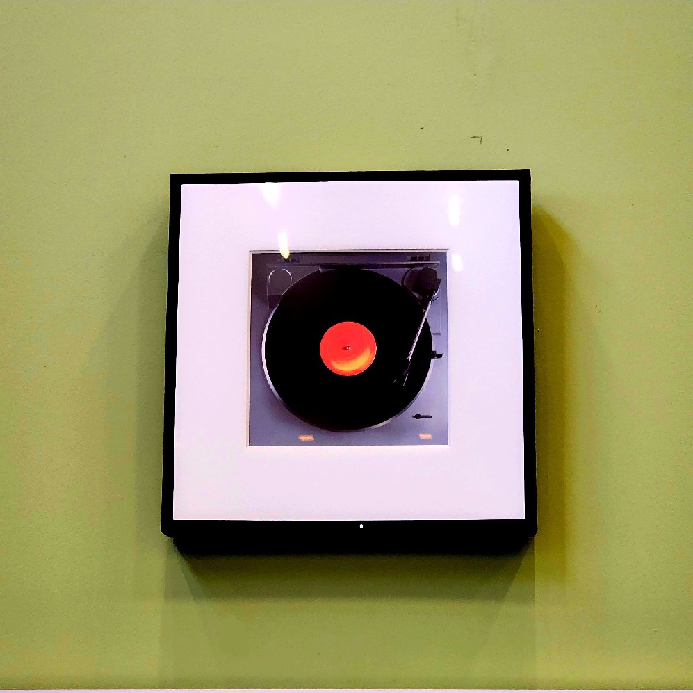SamsungSA's tweet photo. The writing's been on the wall, and now the music is too 🎶! Introducing The Music Frame – Essential, Innovative, Harmonious 💙. #DecorexCT #Decorex2024 #SamsungBespoke #Samsung @decorexSA https://t.co/bWvEnlcCdL