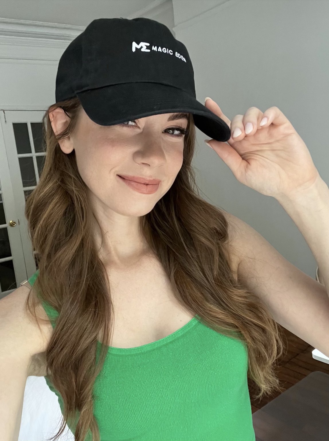 ⭐︎Elizabeth Olsen⭐︎23枚限定 Exquisite Elizabeth Olsen in Givenchy - Luxsure