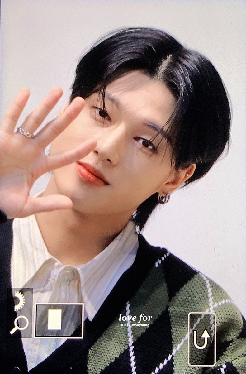 luv4_1126's tweet photo. 240606 해삐해삐캣 🤩

#우영 #정우영 #에이티즈 #ATEEZ #wooyoung https://t.co/9PtSVmcLXQ