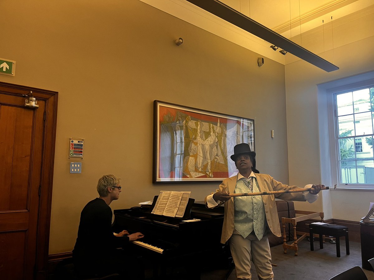 UCL European Institute tweet media