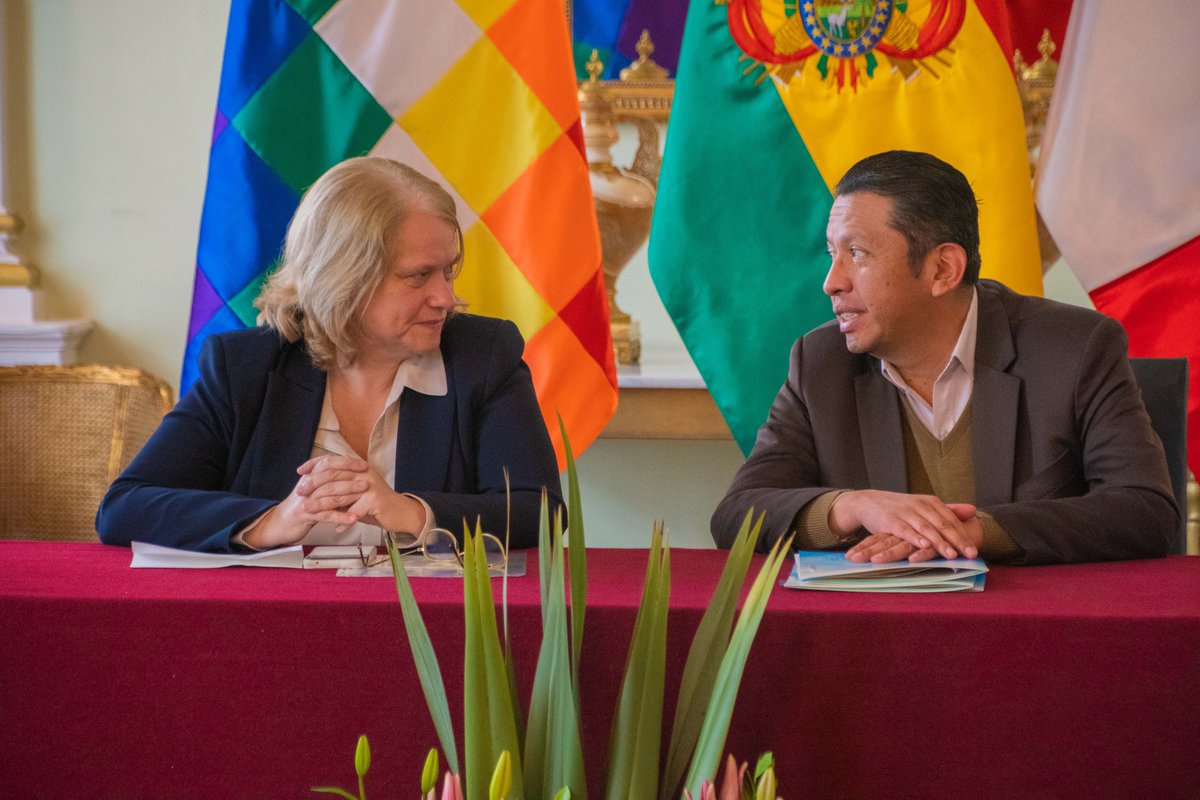 Nota de Prensa | Bolivia y Francia resaltan el desarrollo de ciudades y servicios urbanos sostenibles en Taller de “Movilidad y Ciudad Sostenible”
🔗 cancilleria.gob.bo/mre/2024/06/06…
#DiplomaciaDeLosPueblos
#PorLaVida
#UnidosRumboAlBicentenario