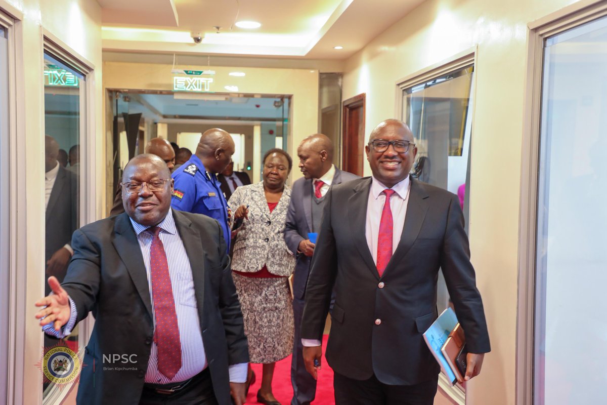 ENKinuthia's tweet photo. Today,I chaired a Commission meeting of the National Police Service Commission with full quorum &amp; attendance by all the Commissioners. @NPSC_KE @NPSOfficial_KE @IG_NPS @PoliceKE @APSKenya @DCI_Kenya @Dr_AliceOtwala @PeterLeley1 https://t.co/MLXTmlgI2Y