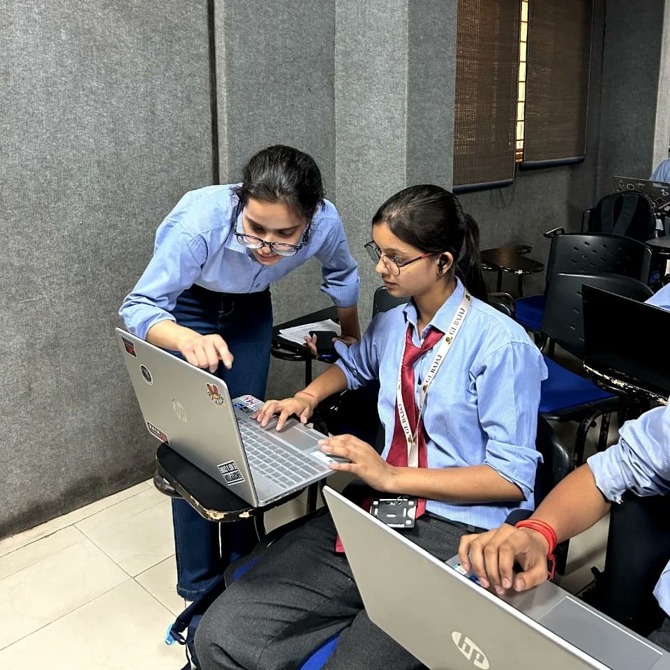 GeeksforGeeks Campus Body - GLBITM Greater Noida tweet media