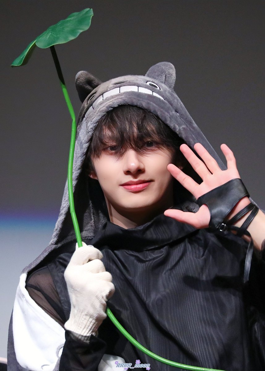 moontomeetyou's tweet photo. totoro jun 🥹🌱 https://t.co/TP5FK7RDa4