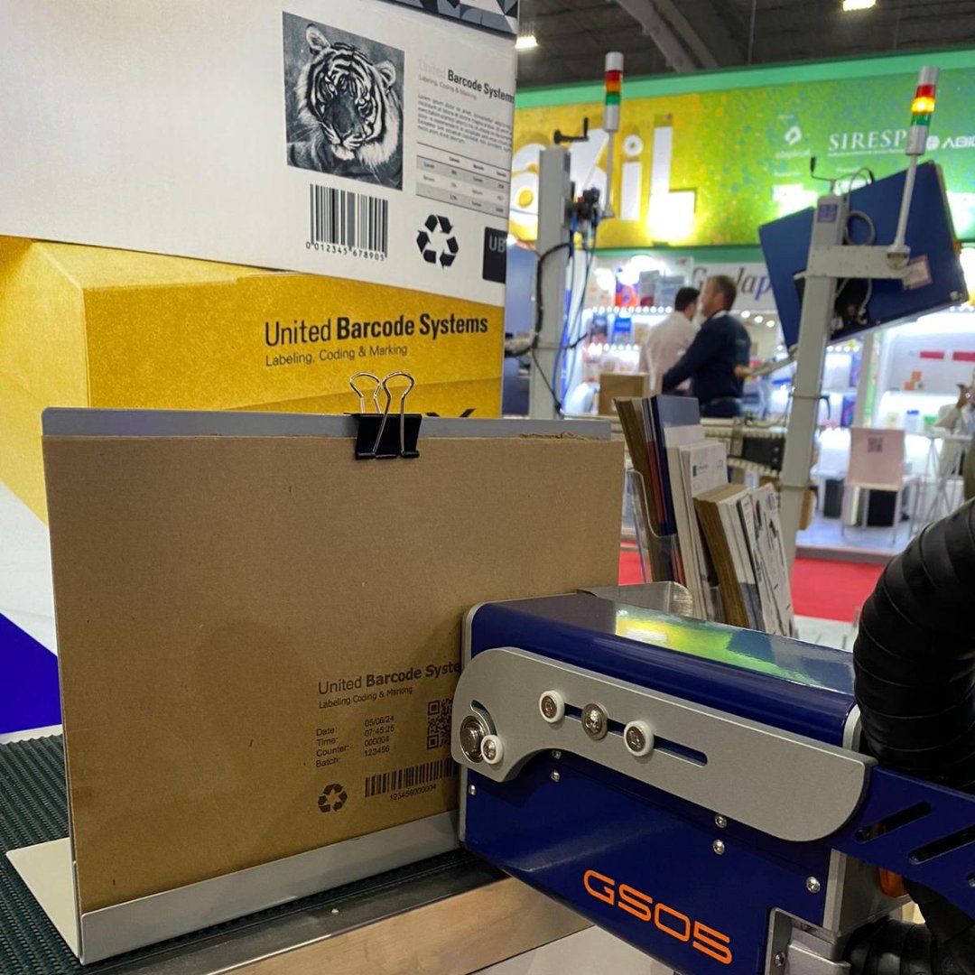 UBS_Code's tweet photo. 👋¡Damos inicio a nuestro 3º día en @ExpoPack México! No pierda la oportunidad de conocer nuestra tecnología de etiquetado y codificación. ¡Venga al📍stand 1242 y descubra cómo nuestras soluciones pueden mejorar la eficiencia y precisión de sus procesos!📲https://t.co/pJEIMyAgyP https://t.co/6JYzAXSWtw
