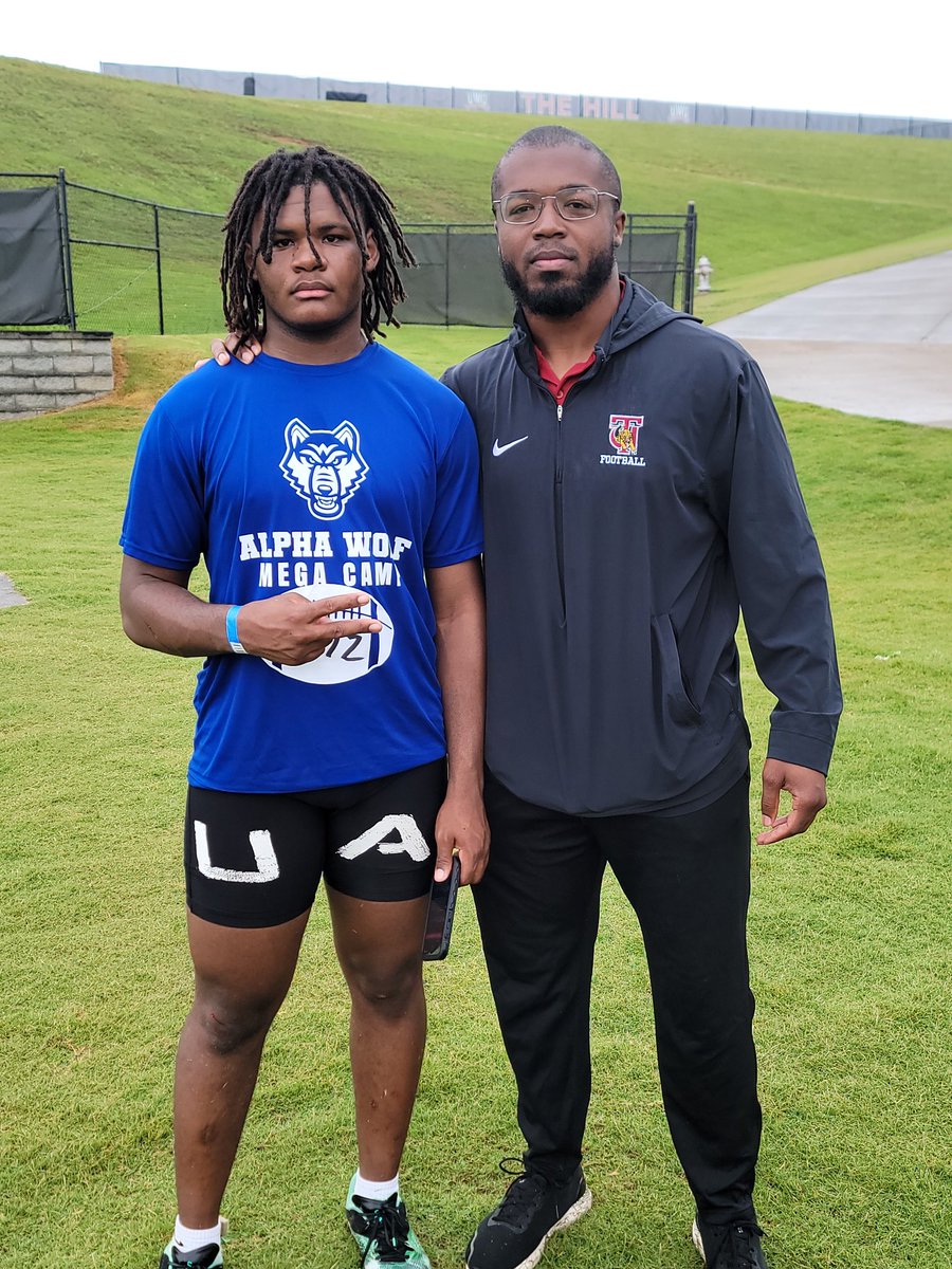 CJ Kelley (@cjkelley2025) on Twitter photo After the UWG mega camp blessed to receive an offer from Tuskegee University! <a href="/SkegeeFootball/">Tuskegee Football</a> <a href="/Rome_buchanan/">Coach Rome</a> <a href="/Carrollton_High/">Trojan Football</a> <a href="/CarrolltonTroj1/">Carrollton High School FB 🏈 Recruiting Page</a> <a href="/CoachJoeyKing/">Joey King</a> <a href="/NwGaFootball/">NwGa Football</a> <a href="/RecruitGa/">Recruit Georgia</a> <a href="/Coach_JMonty/">Justin Montgomery</a> <a href="/TheCoach_Barge/">Coach Barge</a> <a href="/GradickSports/">Gradick Sports</a> After the UWG mega camp blessed to receive an offer from Tuskegee University! <a href="/SkegeeFootball/">Tuskegee Football</a> <a href="/Rome_buchanan/">Coach Rome</a> <a href="/Carrollton_High/">Trojan Football</a> <a href="/CarrolltonTroj1/">Carrollton High School FB 🏈 Recruiting Page</a> <a href="/CoachJoeyKing/">Joey King</a> <a href="/NwGaFootball/">NwGa Football</a> <a href="/RecruitGa/">Recruit Georgia</a> <a href="/Coach_JMonty/">Justin Montgomery</a> <a href="/TheCoach_Barge/">Coach Barge</a> <a href="/GradickSports/">Gradick Sports</a>