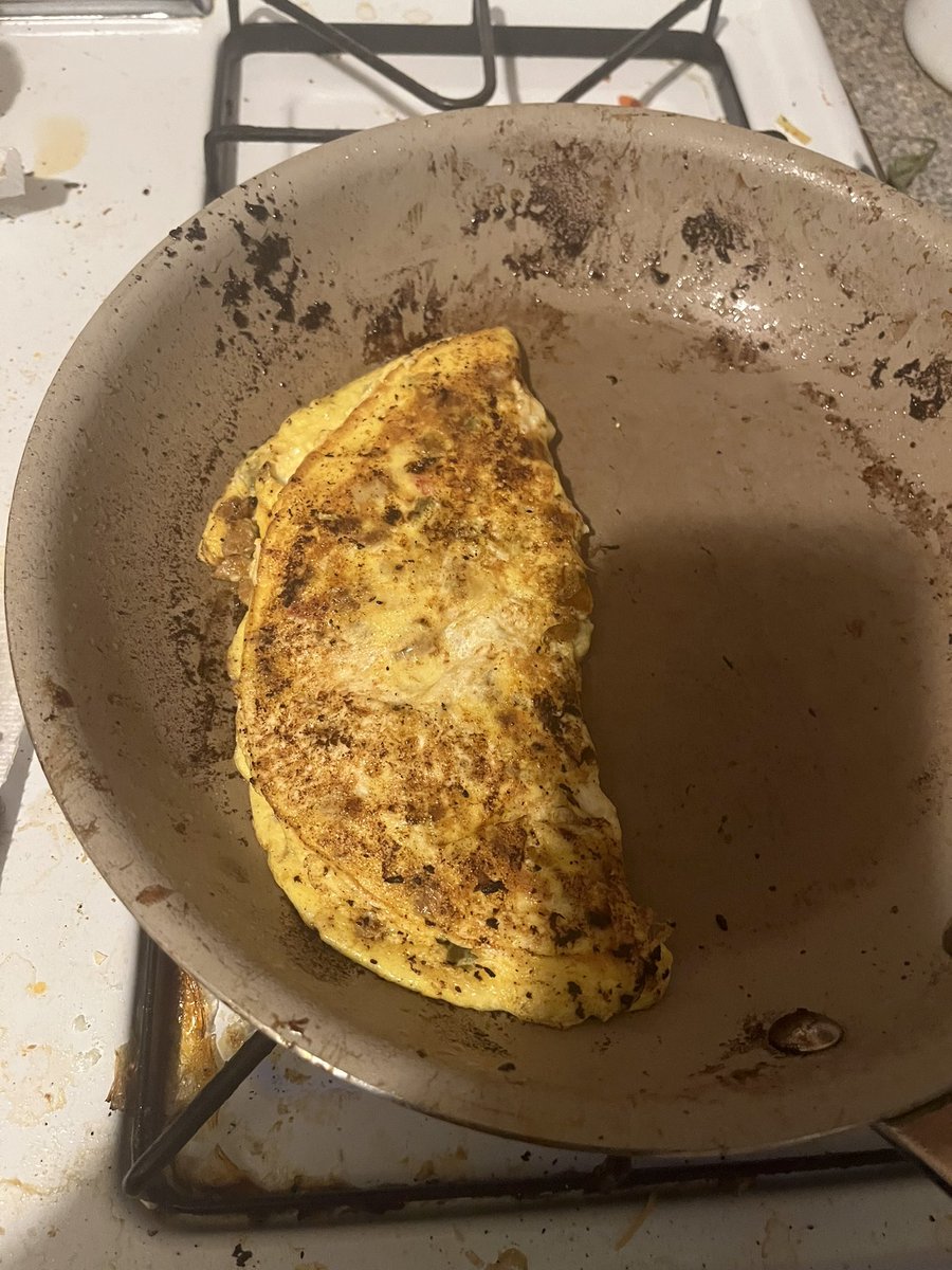 tazhacker1971's tweet image. Breakfast for two is served!🤤😁