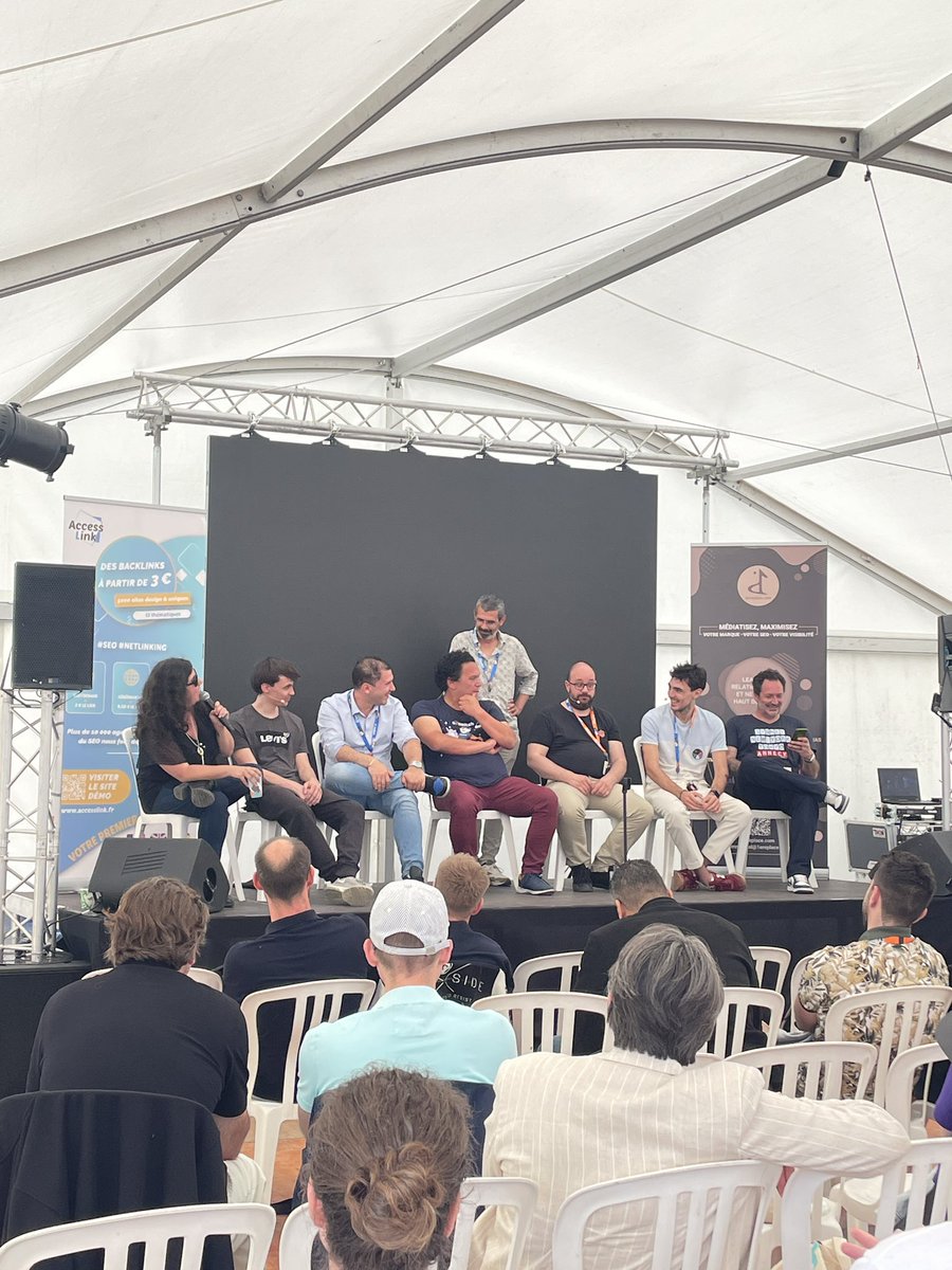 Laura Blanchard tweet media